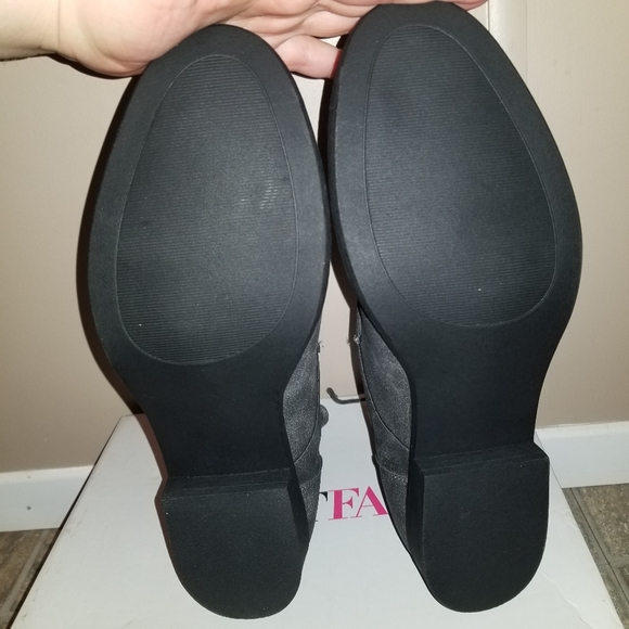 JustFab Grey Taven Booties - Picture 6 of 8